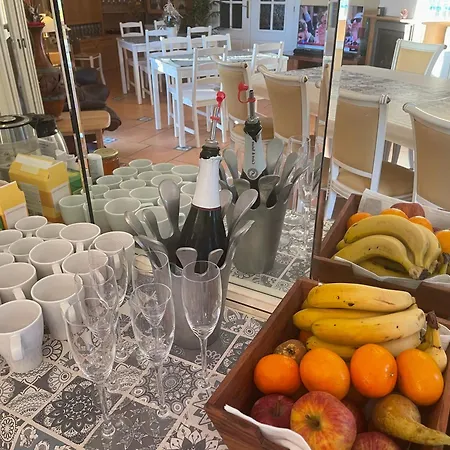 Anna's Garden Bed & Breakfast Torrevieja