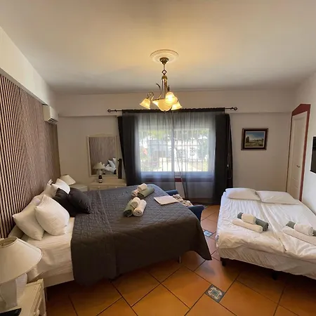 Bed & Breakfast Anna's Garden 3*